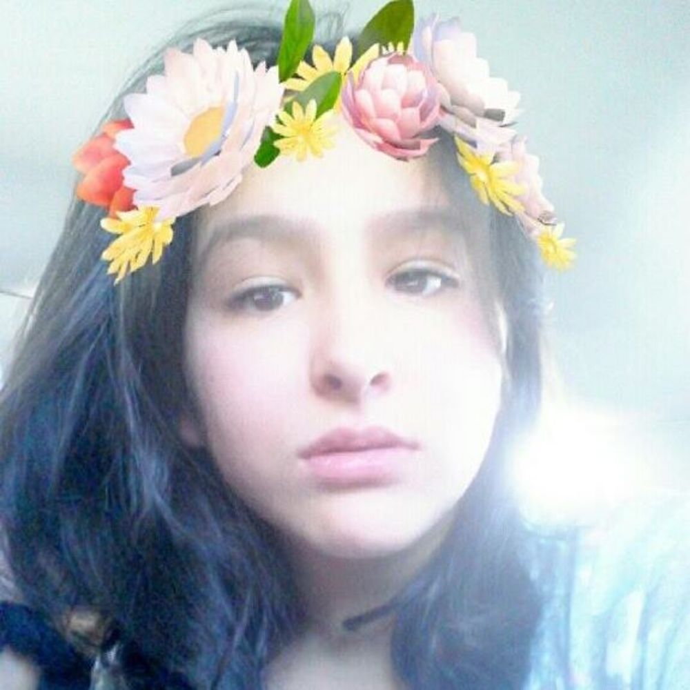 Meet your Posher, Alizè